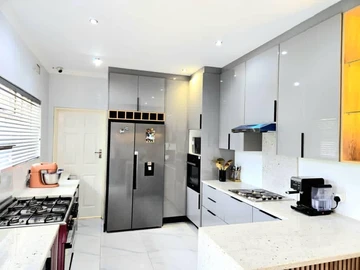 4 Bedroom House